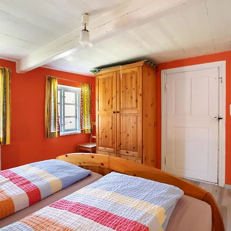 Apartament Friesisches Reetdachferienhaus *