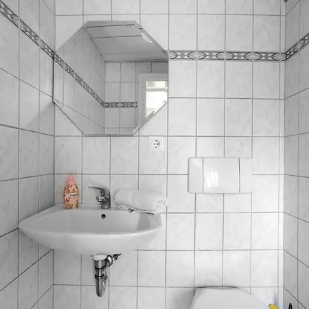 Friesisches Reetdachferienhaus Apartament